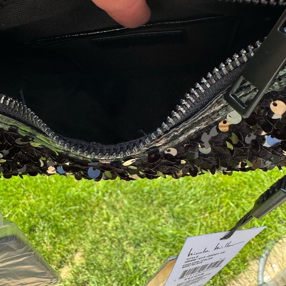 Nicole Miller NWT Black Sequined Purse - Picture 6 of 6